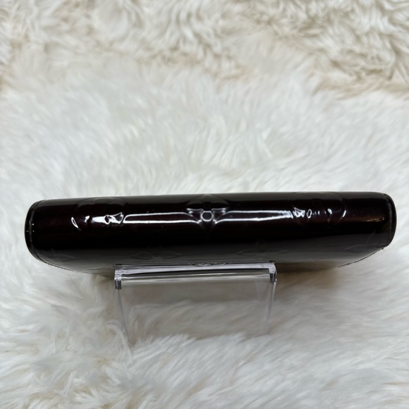 Louis Vuitton French Purse Amarante Wallet - Comes with Box - Picture 4 of 15